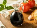 Jak zrobić sos balsamiczny? Lepszy niż kupny w 5 minut!