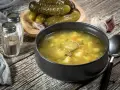 Jak zrobić idealną zupę ogórkową? Sprawdzony przepis krok po kroku