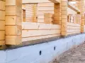 Ile drewna na dom szkieletowy? Kalkulator i porady eksperta