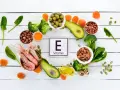 Krewetki, migdały, orzechy, awokado, brokuły, oliwki i suszone morele – naturalne źródła witaminy E.
