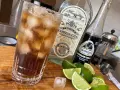 Tequila z colą (Batanga): Poznaj sekret kultowego drinka!