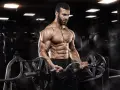 Sekrety potężnych bicepsów: Jak trenować dla maksymalnego wzrostu?