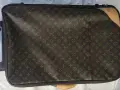 Ile kosztuje walizka Louis Vuitton? Ceny i porady na zakup