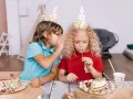 Jak napisać zaproszenie na urodziny dziecka, które zachwyci gości