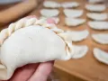 Jak lepić pierogi z warkoczem? Praktyczny przewodnik krok po kroku