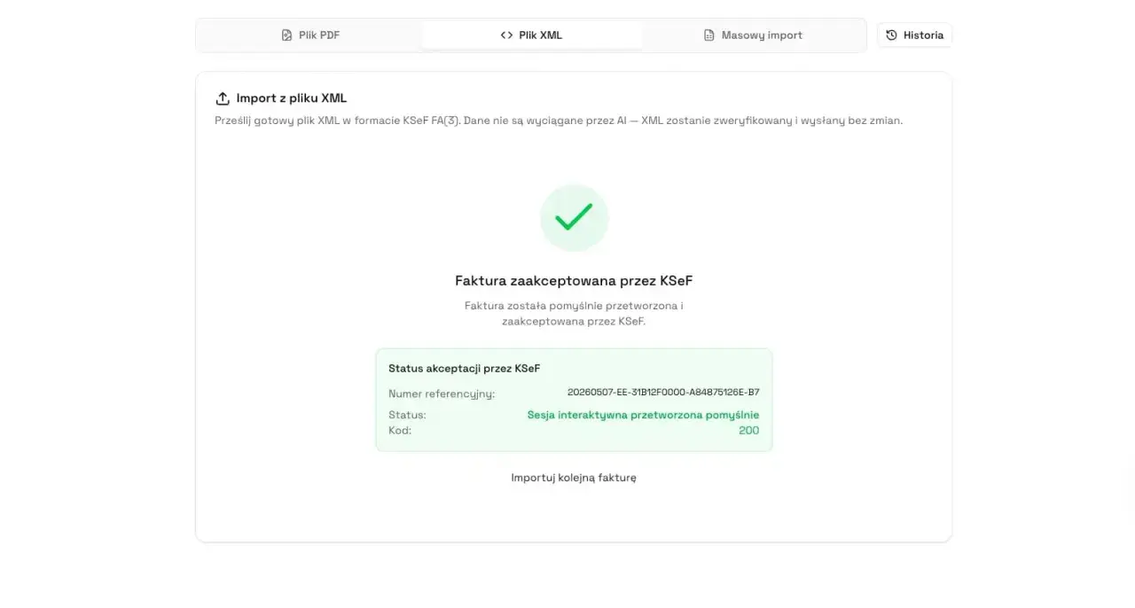 Faktura zaakceptowana przez KSeF po imporcie z pliku XML. Pokazuje status akceptacji i numer referencyjny, co jest kluczowe, jak wystawić fakturę.
