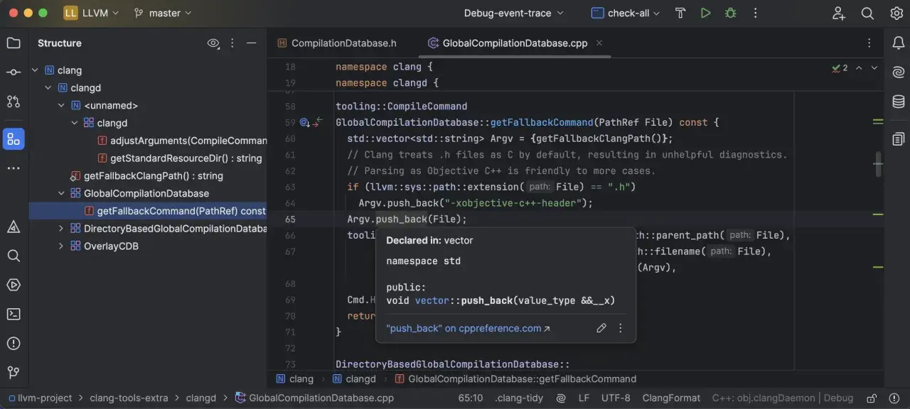 Widok kodu w CLion, gdzie funkcja `getFallbackCommand` jest podświetlona, a podpowiedź pokazuje jej deklarację w `std::vector`.