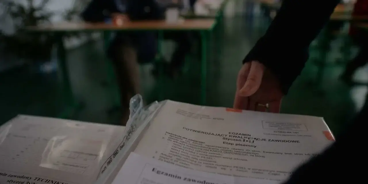 Egzamin zawodowy: Ile masz czasu? Część pisemna i praktyczna