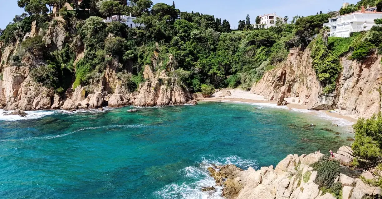Dónde ir de vacaciones: Guía para tu viaje ideal en España