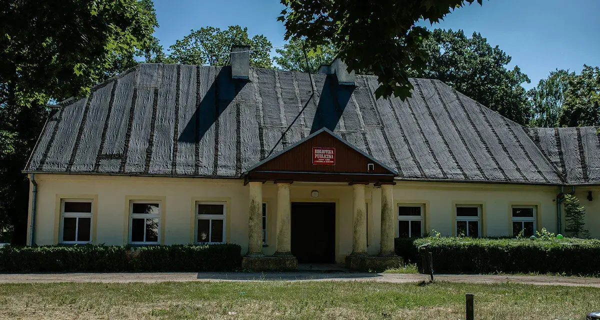 Bajkowy dworek w Turku? Odkryj historyczne perły Wielkopolski!