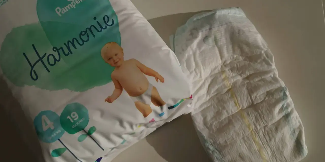 Pampers Harmonie czy Premium Care - co wybrać dla wrażliwej skóry?