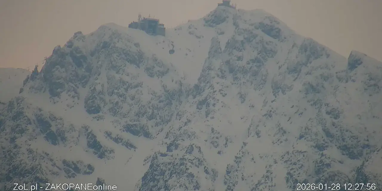 Kasprowy Wierch na żywo: Czy dziś warto wjechać? Kamery online!