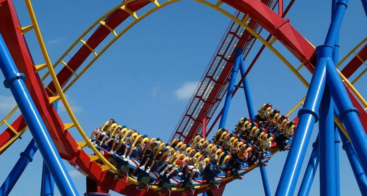 Los mejores parques de atracciones en España que no te puedes perder
