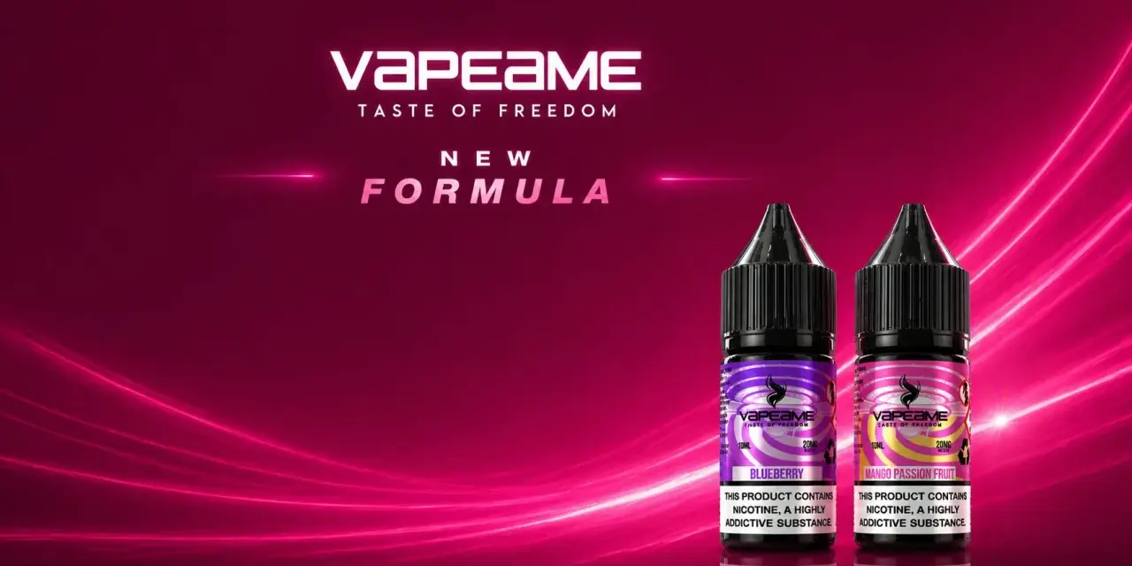 Dos botellas de mi pod VAPEAME, sabor Blueberry y Mango Passion Fruit, con el lema "New Formula".