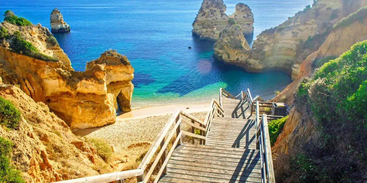 Vacanze al Mare Economiche in Europa: Le Migliori Mete Low Cost