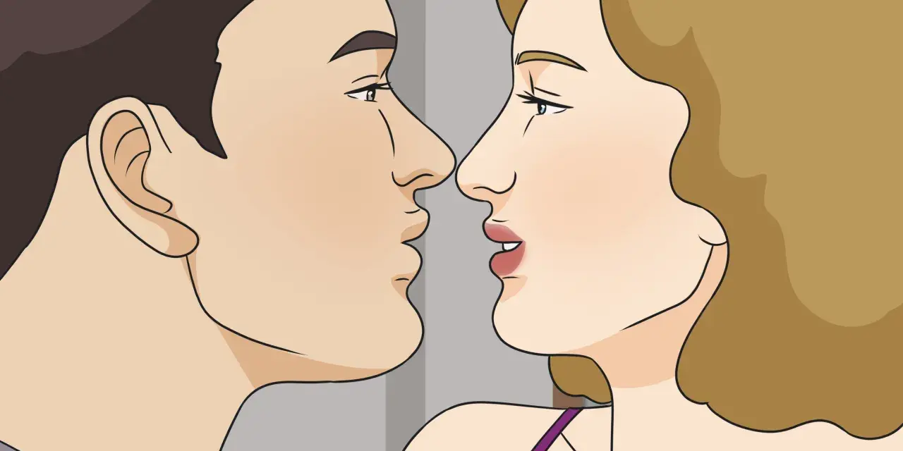 Pareja a punto de besarse. Él pregunta: "¿cómo se dice besos en francés?". Ella responde: "Bisous".