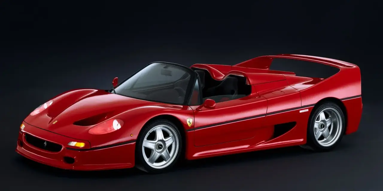 Ile koni ma Ferrari? Odkryj moc legendarnych modeli Ferrari