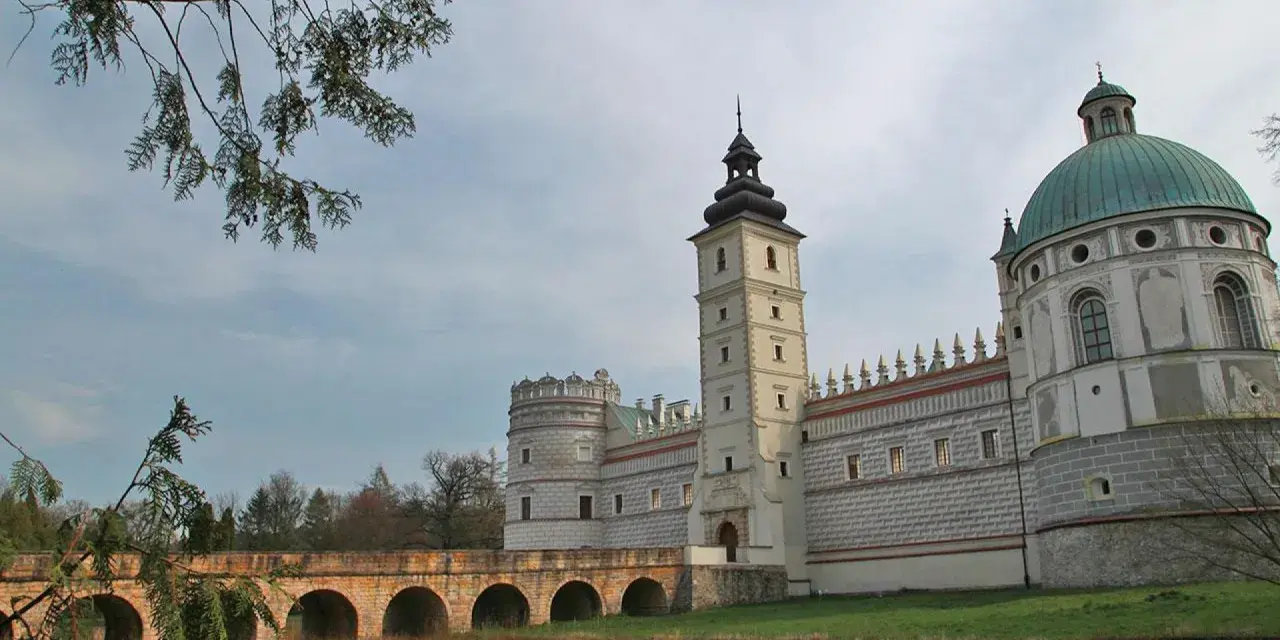 Krasiczyn atrakcje – odkryj najpiękniejsze miejsca i historie