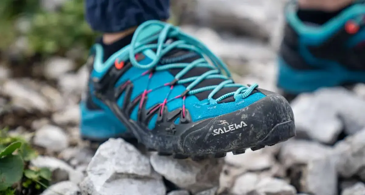 Scarponi da montagna: la guida esperta per non sbagliare mai