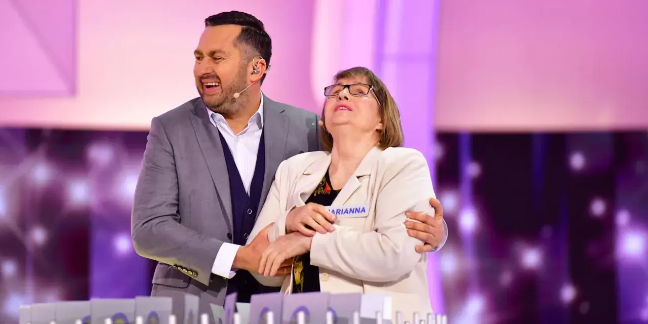 Emocje na planie teleturnieju! Czy Marianna wygra samochód w kole fortuny?