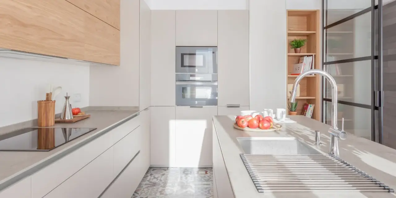 Encimeras de cocina: Guía completa para elegir la ideal y acertar