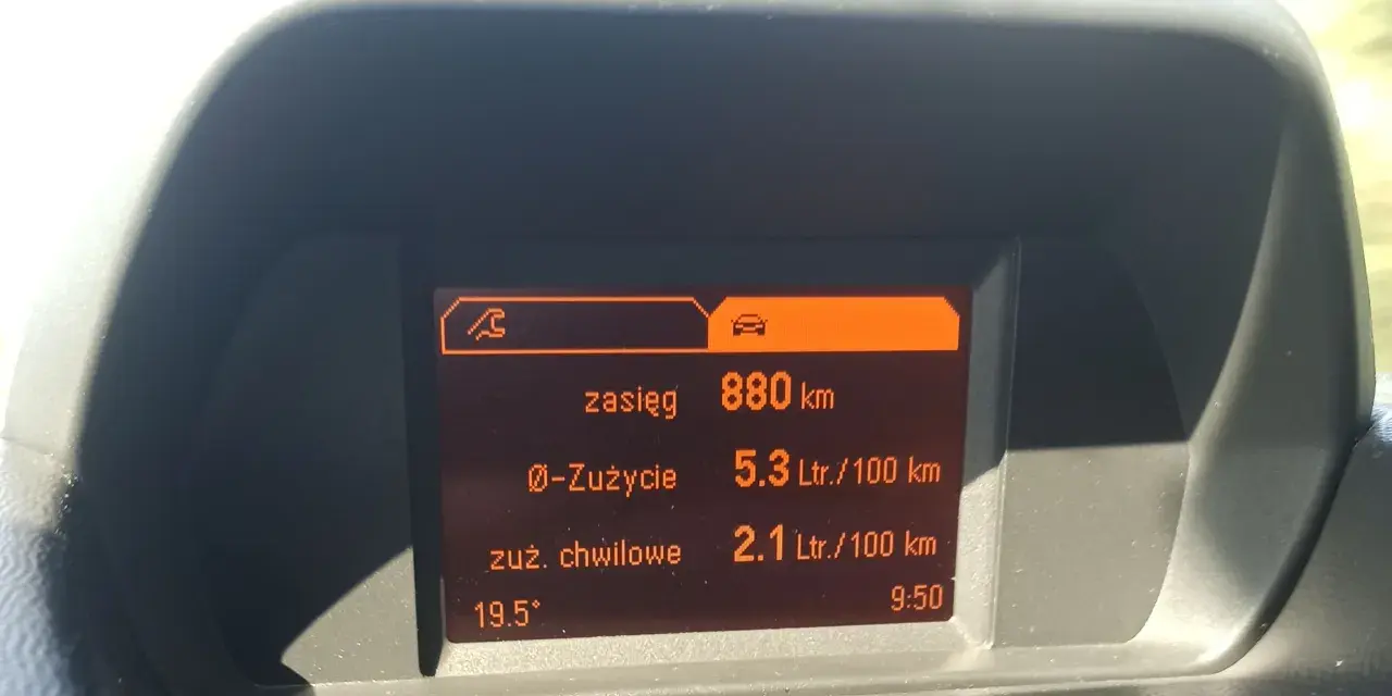 Pojemność baku Opel Meriva 1.4: Ile litrów? Rezerwa i zasięg