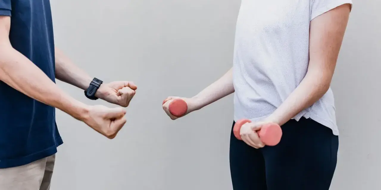 Kiedy do fizjoterapeuty? Poznaj 7 sygnałów, których nie ignoruj