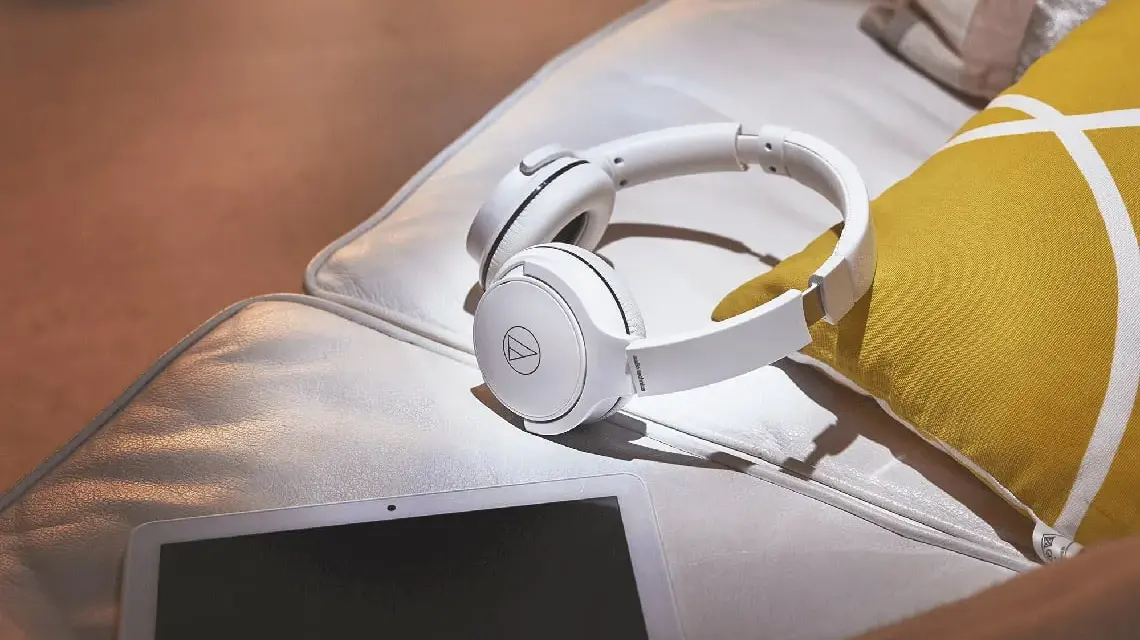 Zasięg Bluetooth: Ile metrów? Poznaj realne możliwości i triki!