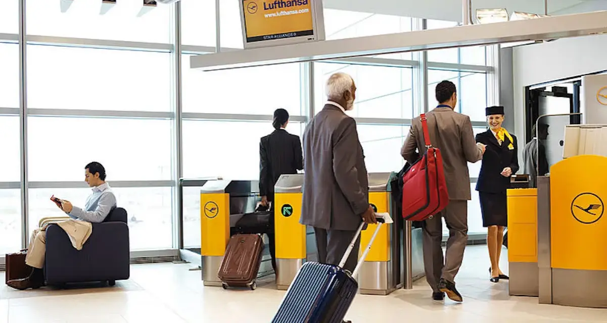 Lufthansa bagaż rejestrowany – co można zabrać, a czego unikać