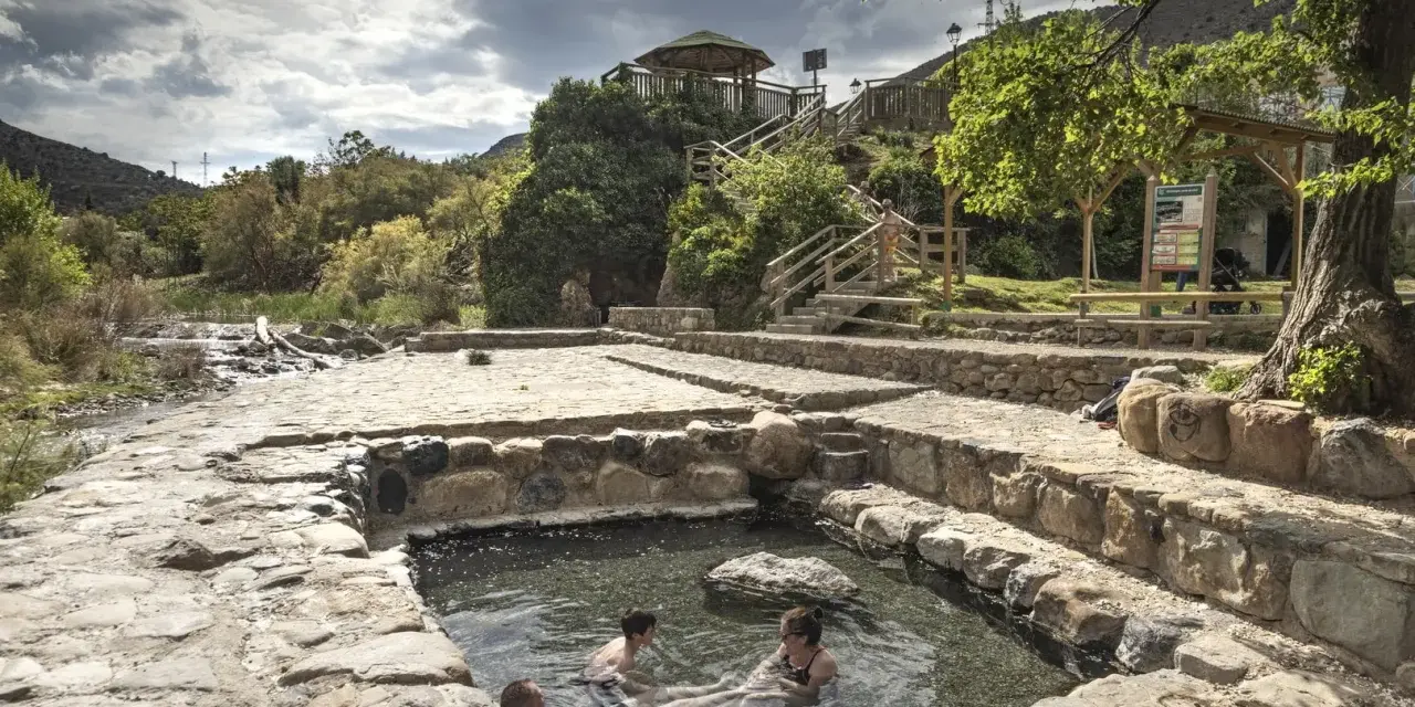 Balneario de Arnedillo: Tu guía definitiva para un bienestar legendario