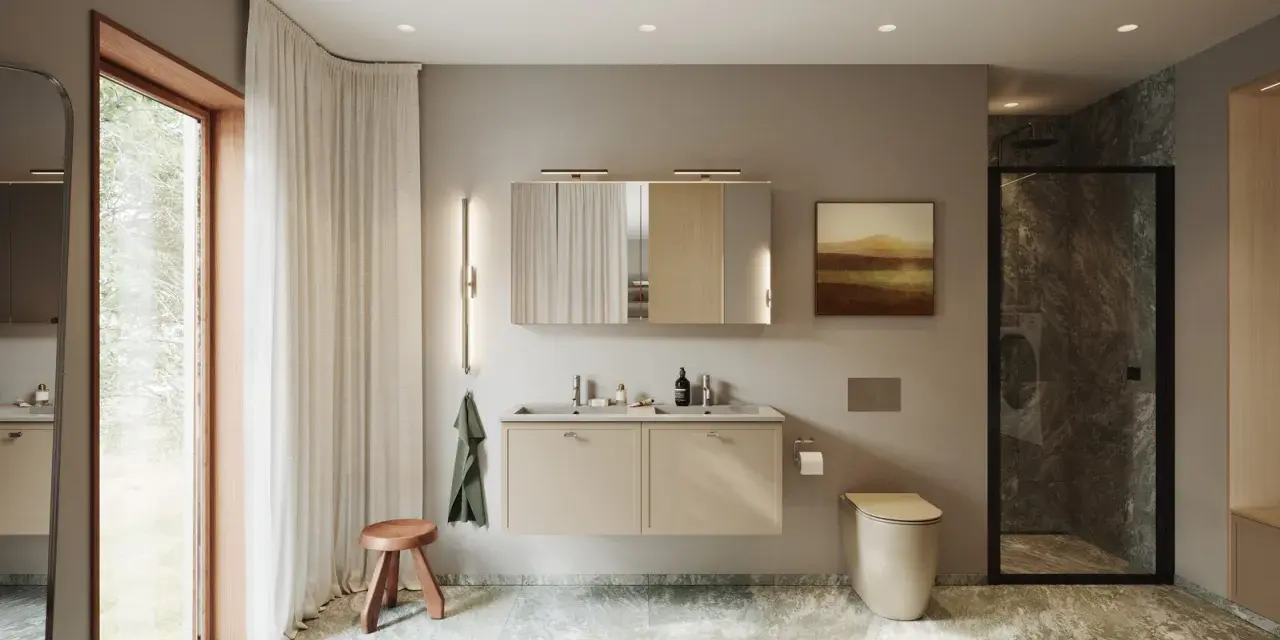 Modernt badrum med dubbla handfat, beige kommod och dusch. Perfekt badrum inspiration för ett stilrent hem.