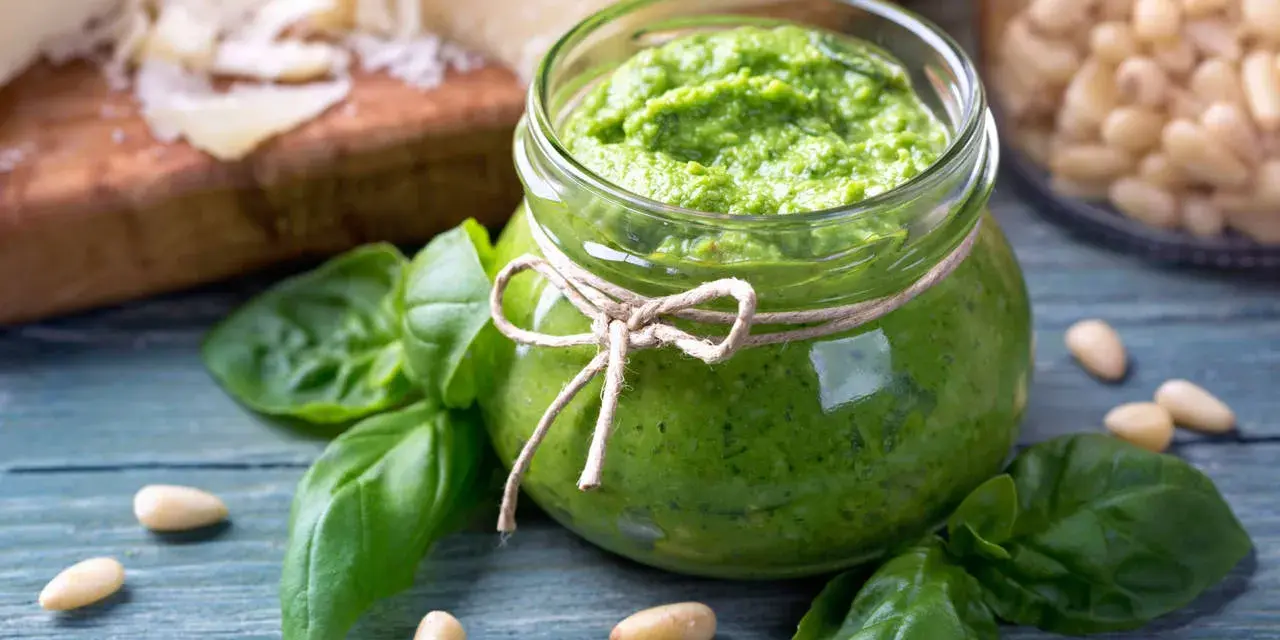 El Secreto del Pesto Perfecto: Receta y Trucos para un Sabor Único