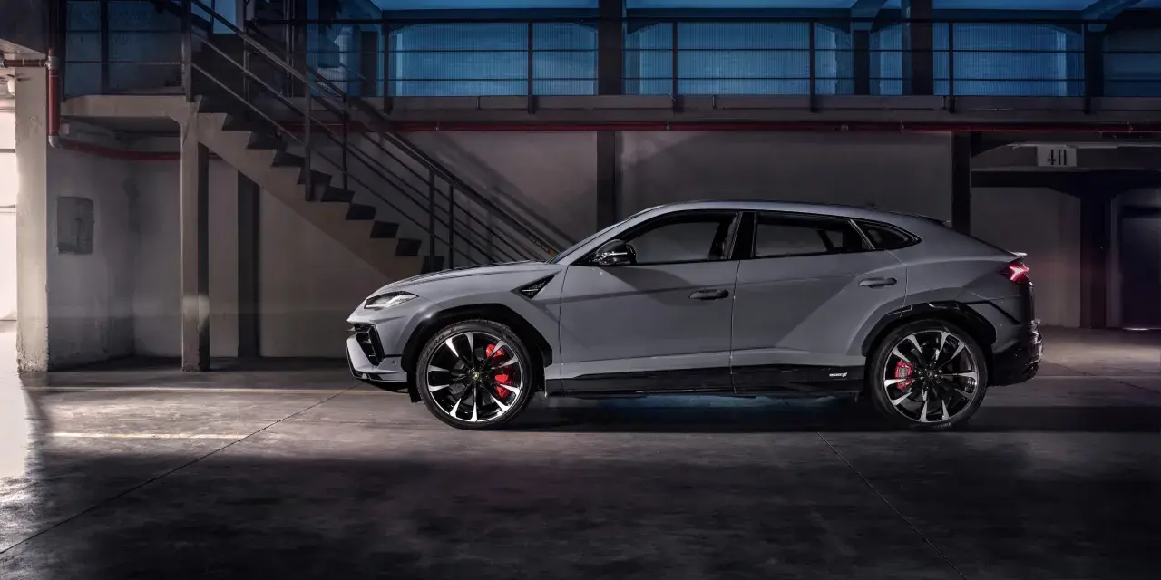 Ile kosztuje Lamborghini Urus? Ceny, opcje i ukryte koszty