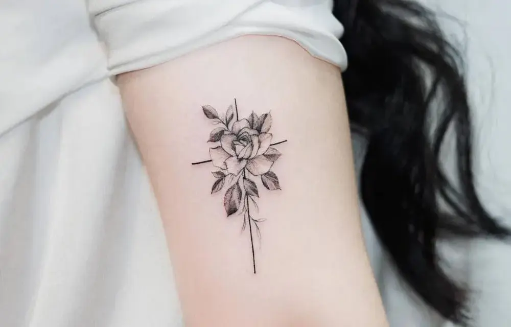 Tatuaż z krzyżem: Znaczenie, symbolika i inspiracje