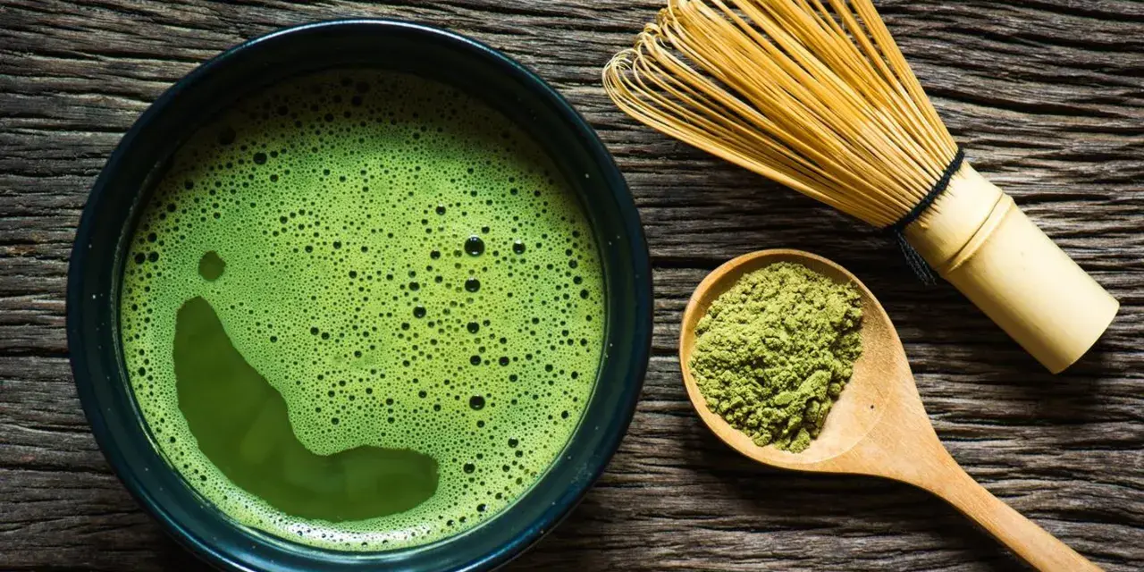 Matcha: na co? Pełny przewodnik po zdrowiu, smaku i zastosowaniach