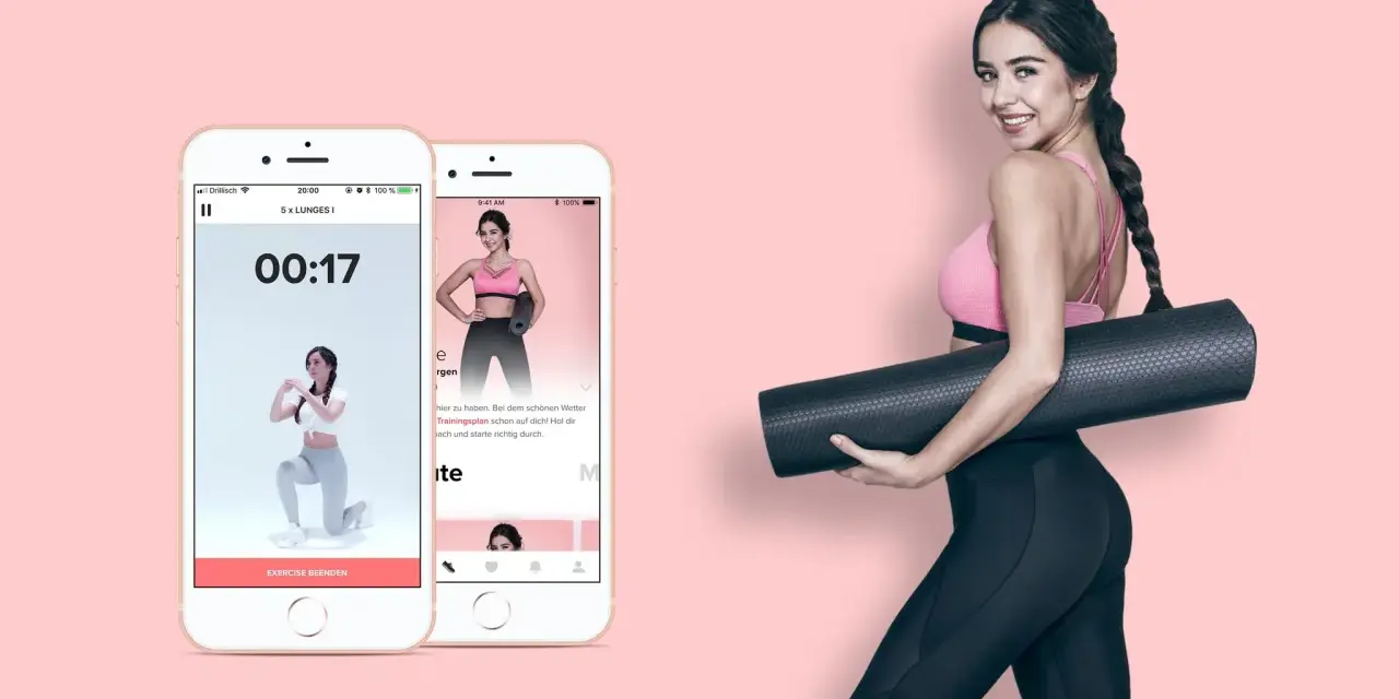 Frau mit Yogamatte neben Smartphones, die Fitness-Apps zeigen.
