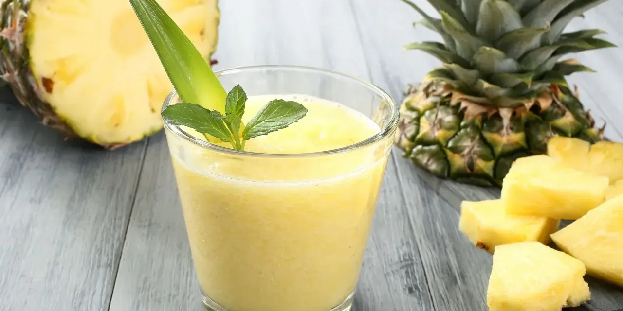 Drinki z sokiem ananasowym: Jak zrobić idealne koktajle?