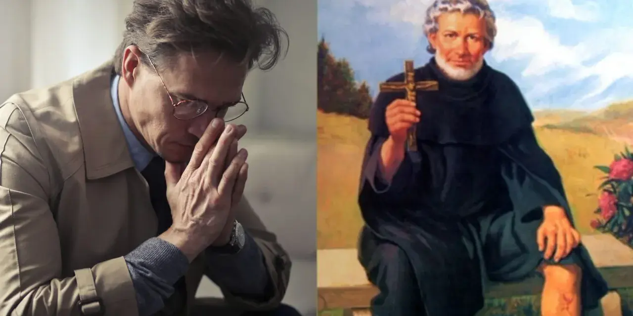 Mężczyzna w okularach modli się o uzdrowienie z raka. Obok obraz świętego z krzyżem, symbolizujący nadzieję i wiarę.