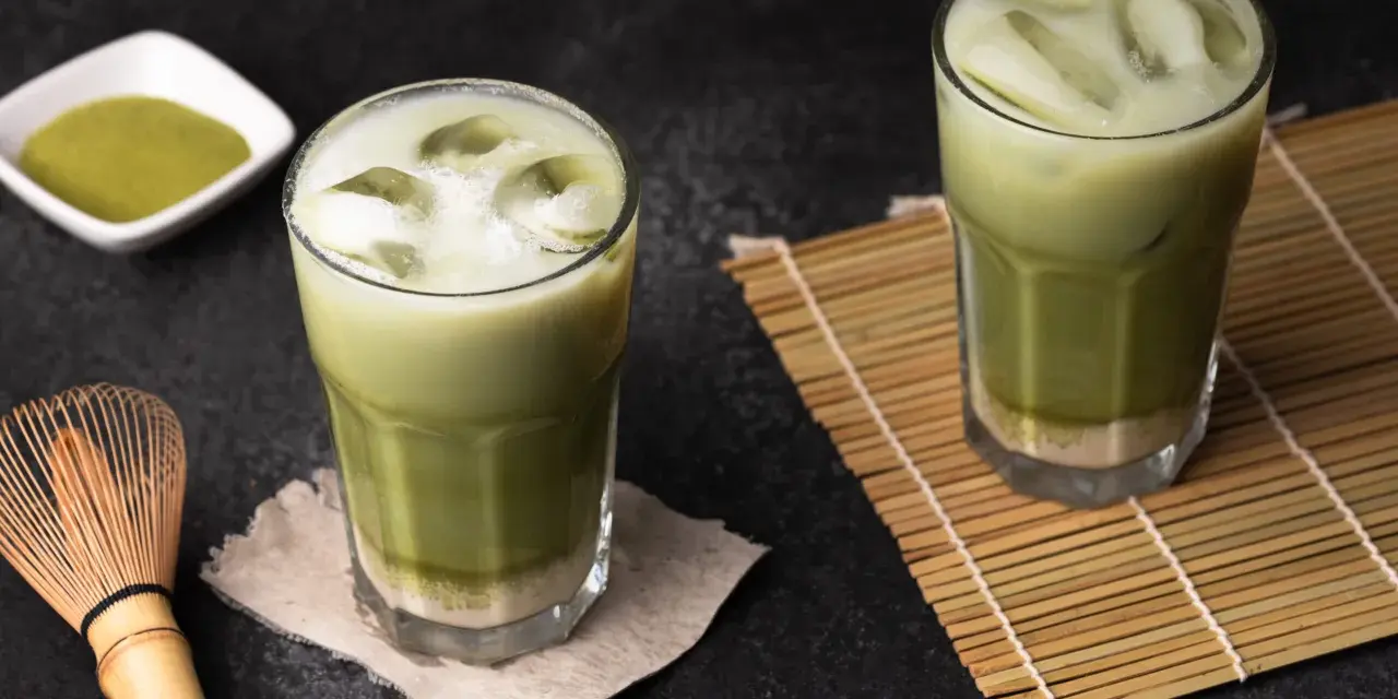 Matcha: Fenomen zielonej herbaty. Poznaj jej sekrety!