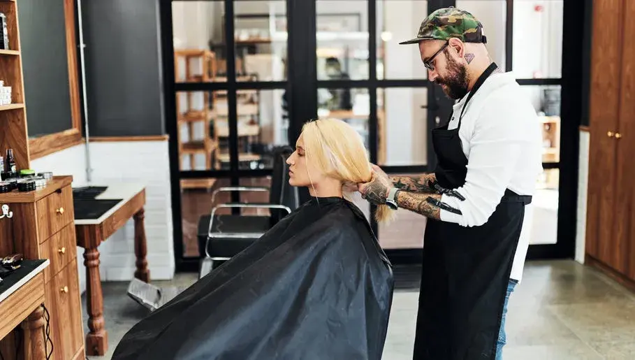 Kim Vo Salon West Hollywood - luksusowe usługi fryzjerskie dla Ciebie