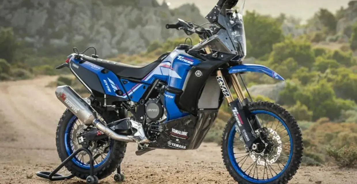 Yamaha Ténéré 700, pronta per l'avventura. La sua velocità massima è pensata per ogni terreno.
