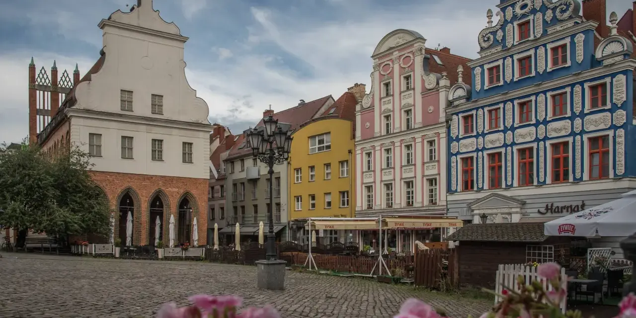 Szczecin: Atrakcje, Sekrety i Poradnik Turysty (do 70 znaków)