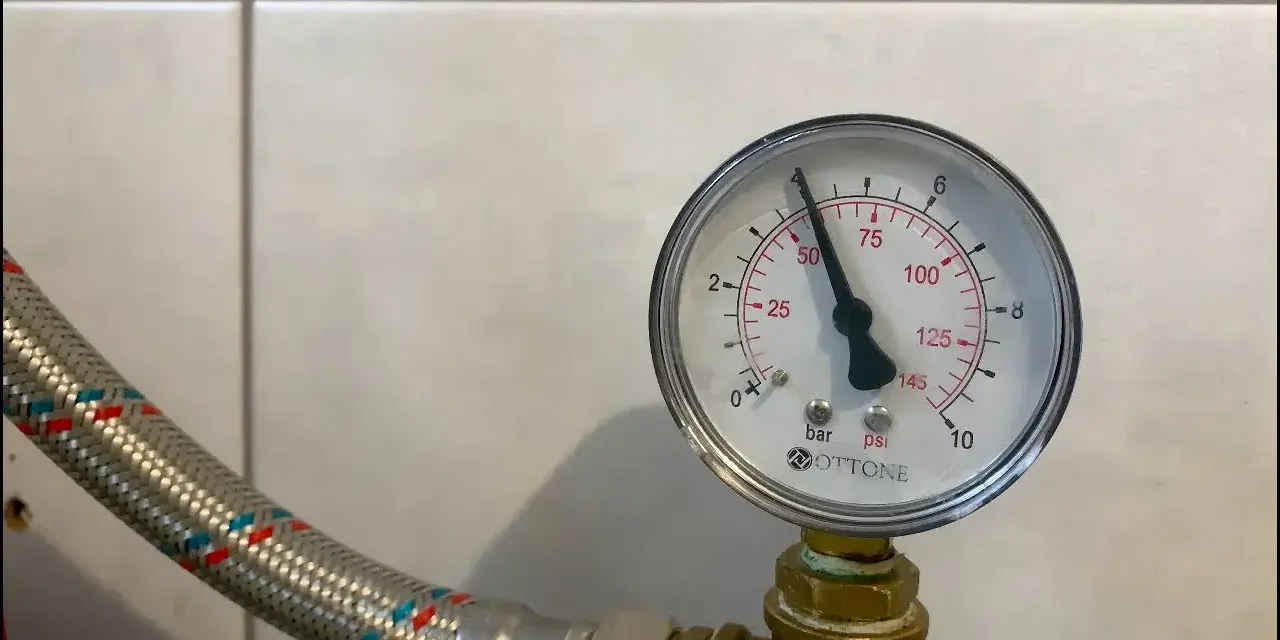 Jakie ciśnienie w instalacji co w bloku zapewnia efektywne ogrzewanie?
