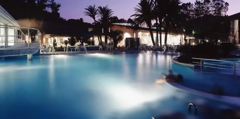 Hotel Levante Archena: Acceso directo al Balneario. ¿Es para ti?