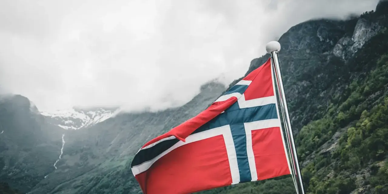 Ile zarabia dekarz w Norwegii? Zaskakujące stawki i zarobki