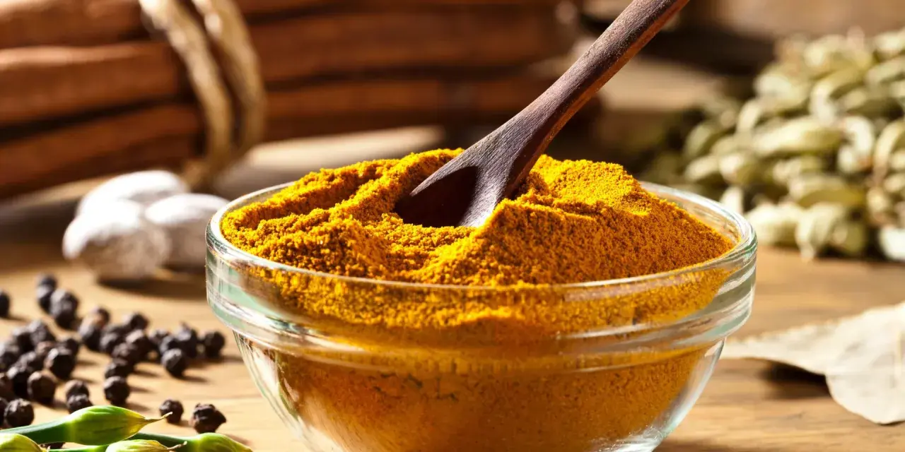 Uczulenie na curry: Objawy, alergeny. Czy jesteś zagrożony?