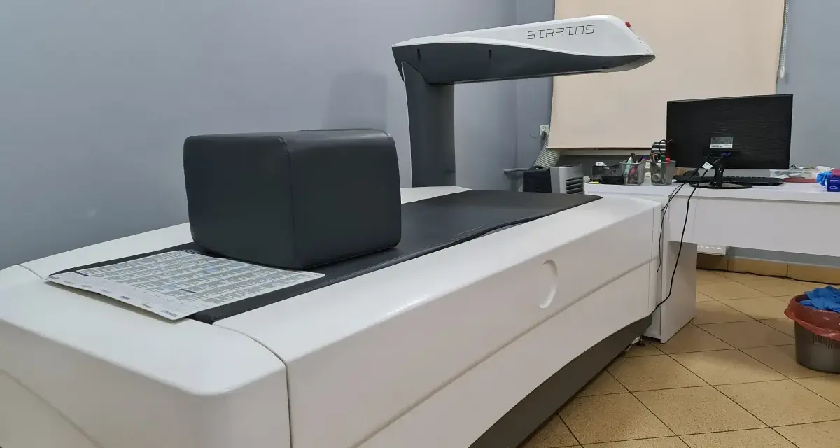 Densytometria: Kiedy zbadać gęstość kości i zapobiec osteoporozie?