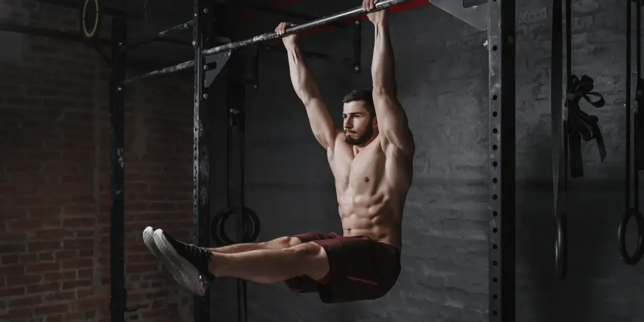 CrossFit czy kalistenika? Wybierz idealny trening dla siebie