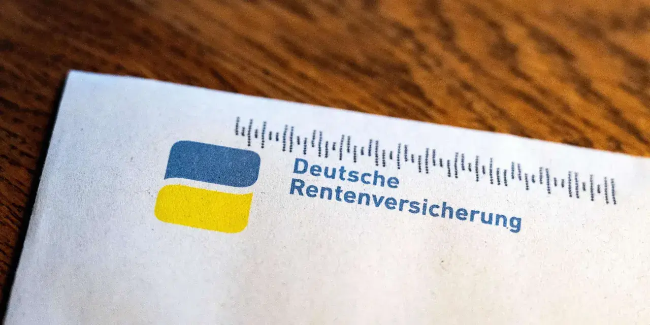 Logo der Deutschen Rentenversicherung auf weißem Papier, daneben ein Barcode-ähnliches Muster.