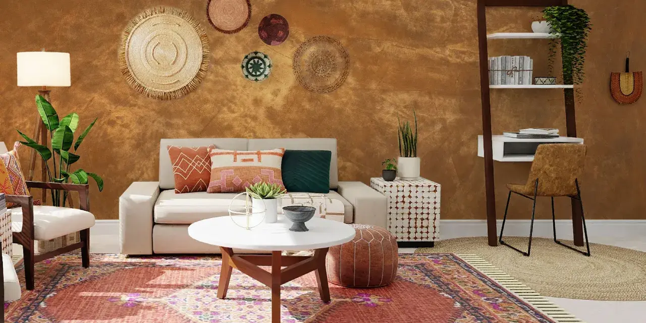 Salón acogedor con sofá beige, alfombra de estilo bohemio y adornos de pared circulares. Predominan los colores cálidos, creando un ambiente hogareño.